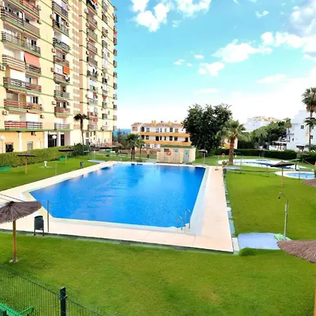 Las Naciones Studio Apartment *